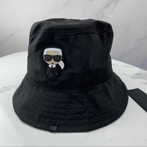 Karl Lagerfeld bucket hat🆕